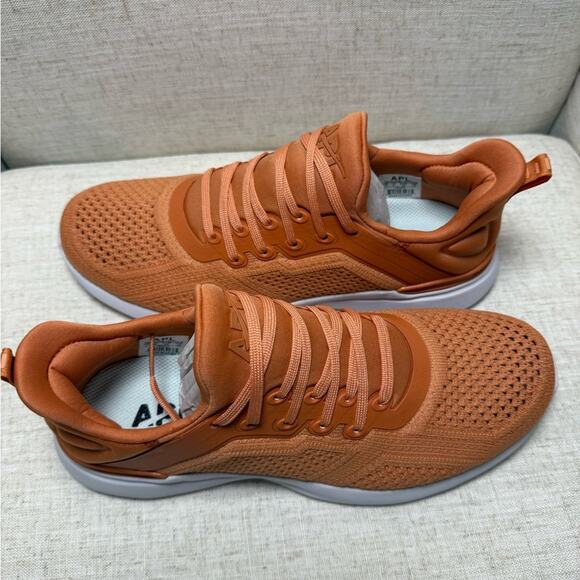 New APL Techloom Tracer Training Shoe Men’s 7 or Women’s 8.5 - Picture 6 of 8